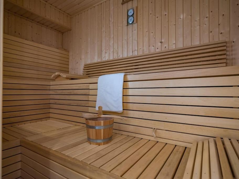 5 Sterne-Ferienhaus Eisvogel Am See Mit Sauna Und Kamin Краков-ам-Зе Екстер'єр фото