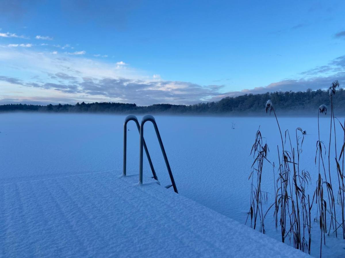 5 Sterne-Ferienhaus Eisvogel Am See Mit Sauna Und Kamin Краков-ам-Зе Екстер'єр фото